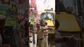 delhi building collapse ઇમારત ધરાશાયી, 'ફસાયેલા લોકોએ અંદરથી ફોન કર્યા..'