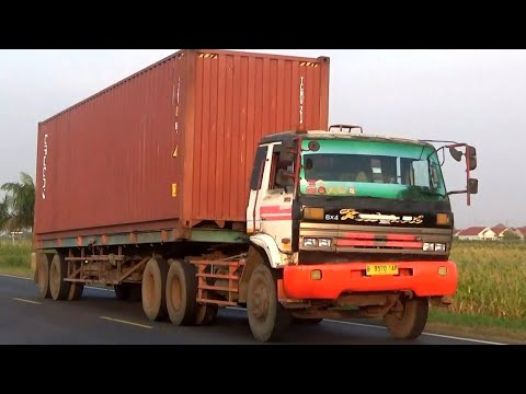 TRUK TUA PANTURA !!! TRUCK KONTAINER TRUK TRONTON TRUK ENGKEL NISSAN CONDOR RANGER GOPRAK MERCY 917