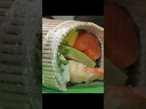 How to make Giant Sushi Roll #shorts