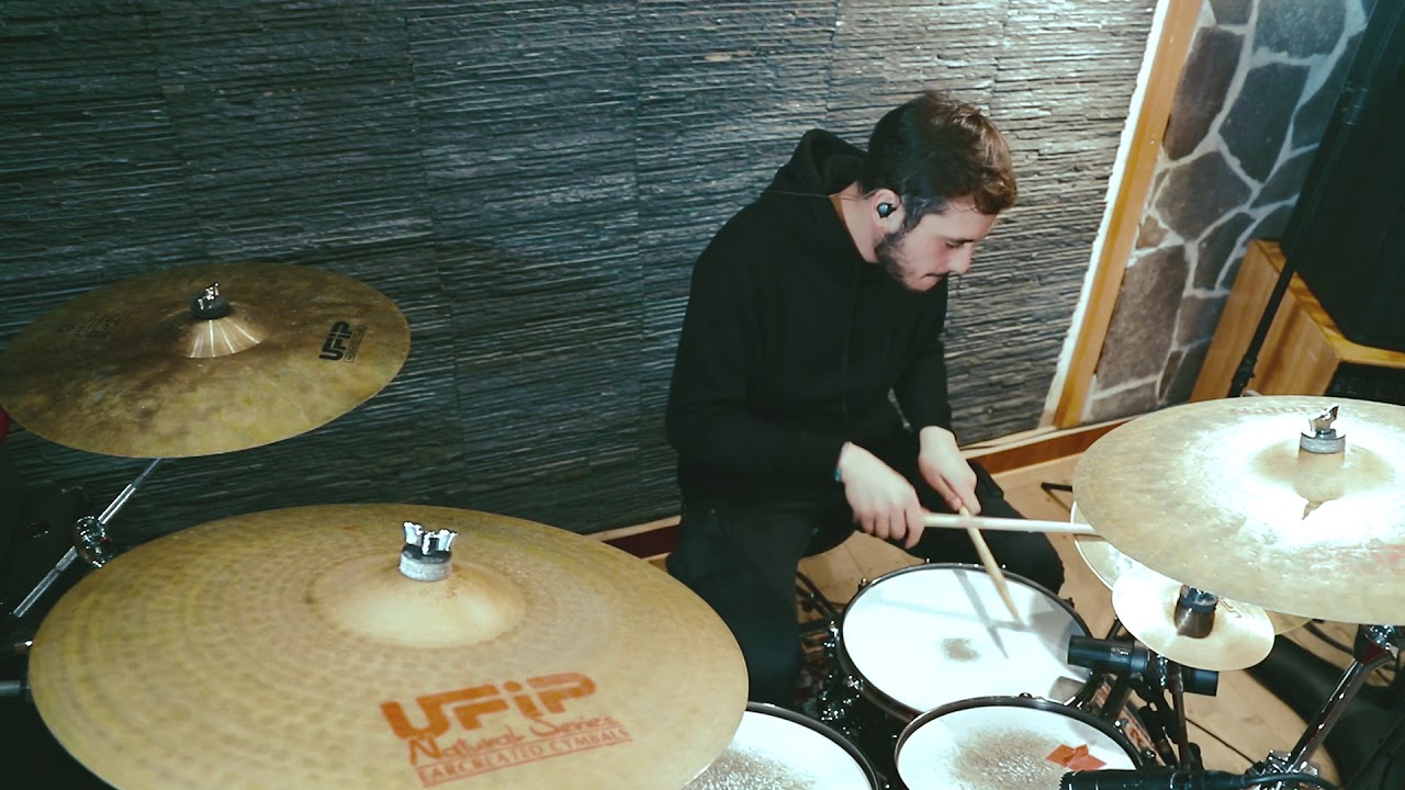 Domenicolaudandodrums