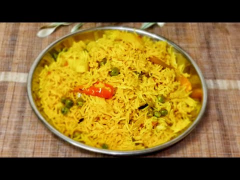 Matar Pulao Recipe। Fresh Matar Pulao। Green Peas Pulao। Pressure Cooker Pulao । आलू मटर पुलाव