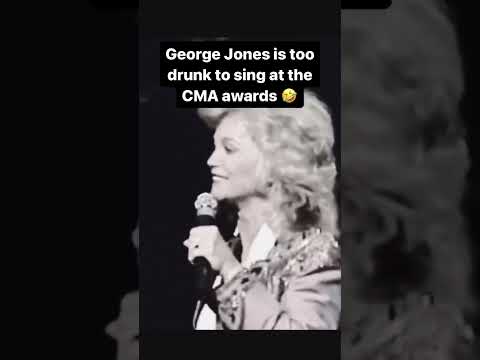 George <strong>Jones</strong> is too drunk to sing at the CMA awards 😂￼