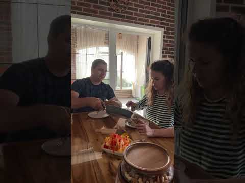 Солнышко подоил козу а я наготовила завтрак #garden #gardenlife #дача #огород #shorts