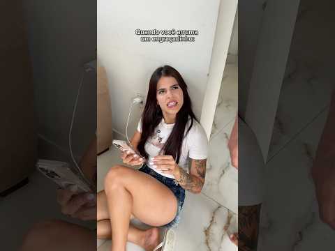 Quando você namora um engraçadinho