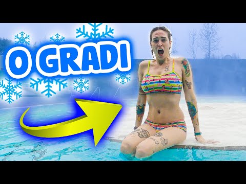 In PISCINA d' INVERNO a ZERO GRADI! con Jacopo e Cloe  😍
