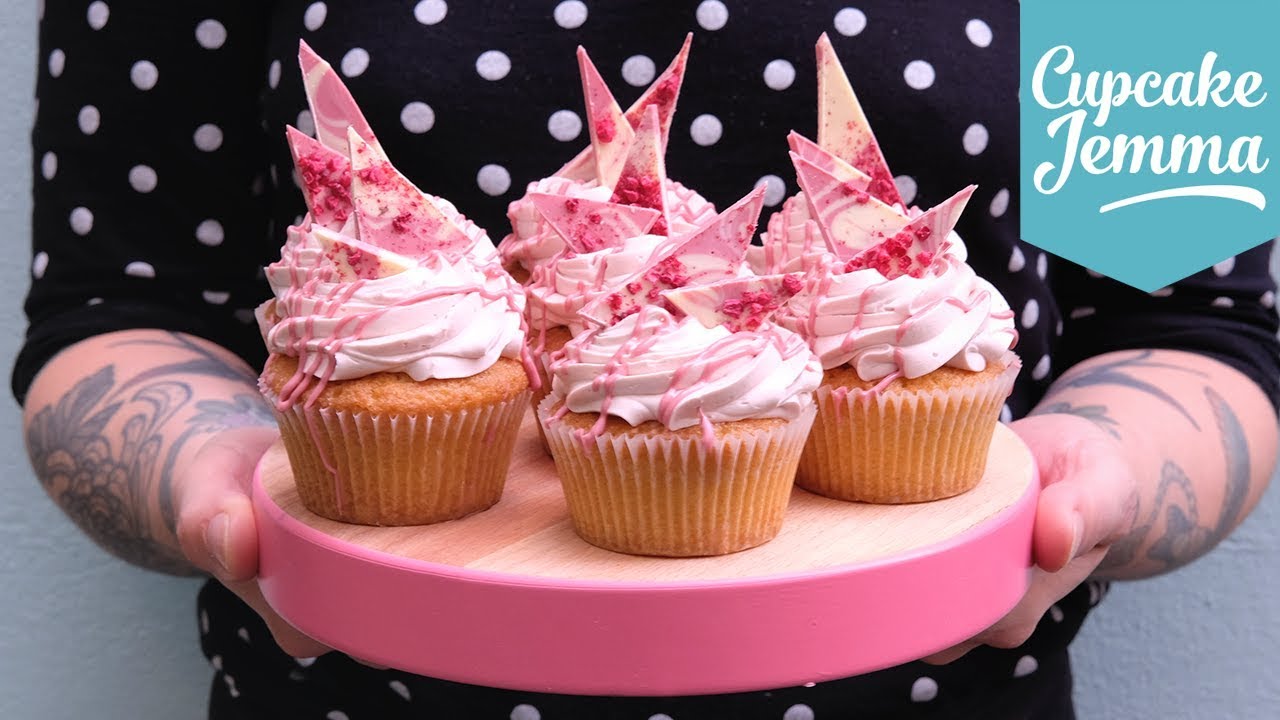 RUBY CHOCOLATE Swiss Meringue Buttercream Cupcake Jemma