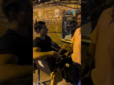 दिल्ली नाई की दुकान पर #sonusood #DesiBollywood7 #bollywood #reels #shorts