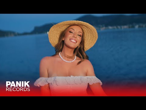 Ανδρομάχη - Καλέ... Ποιος Είναι Αυτός ? - Official Music Video