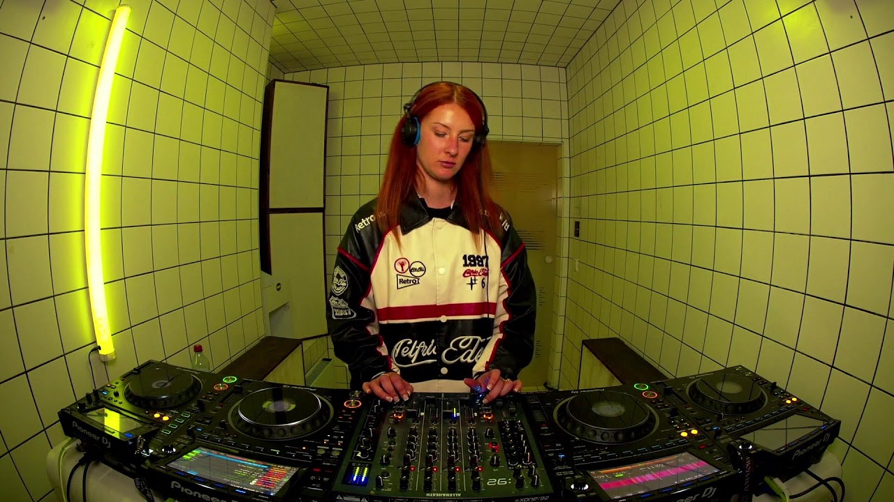 Larnie | HÖR – March 11 / 2026