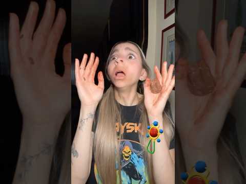 Cuando un niño pequeño te quiere dar un abrazo! #humor #comedia