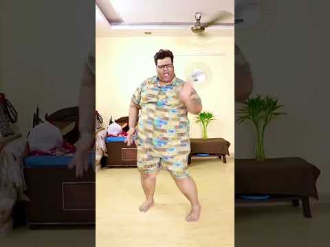 Pandey Ji Ka Beta Hoon 😂 || Funny Dance #trending #shorts #ashortaday #dance #dancevideo #funny