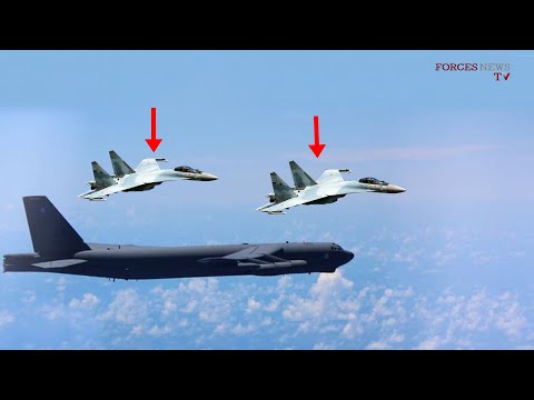 Russian Su-27 Intercepts B-52 Bomber Over Black Sea, Shocking the U.S.