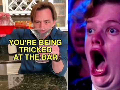 Тебя обманывают в баре, бокал Мартини | You're being tricked at the bar, glass of martini