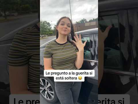 No está soltera dice ? #parati #humor #honduras #hispanos #tiktok #gringa #comedia #couple #fyp