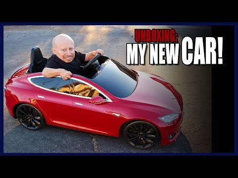 I got a Tesla for Christmas! (Unboxing)