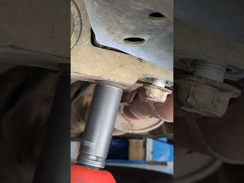 Nissan Xtrail T30 Lower Control Arm Bolt 🔩 #shortvideo #short #shorts