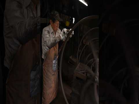 Crafting the Finest Japanese Katsuobushi Shaver: A Journey Through a Prestigious Metal Shop