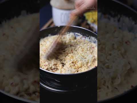 Cheesy Maggi by Riva This Sunday #maggi #cheesemaggi #cheeselover #shorts