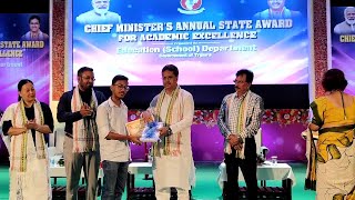 227 UKTI GWNANGROKNO ANNUALCM AWARDS RWNGNOK RWNG NAIKHUNG