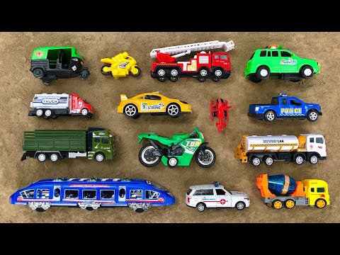 Finding my favorite toy vehicles in the sand, Fire Truck, Bullet Train, Ambulance, Military Truck