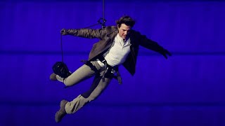Tom Cruise's Epic Olympic Stunt!