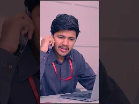 बैंक कर्मचारी ने की बुजुर्ग महिला की मदद | #shorts | The Starky Aman