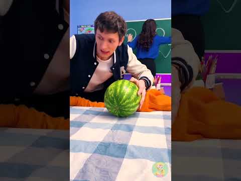 مقلب انفجار رأس البطيخ! 🍉💥😂 #مقلب #مضحك #كوميديا