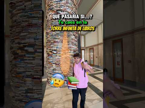 Que pasa si te caes en la Torre Infinita de libros de Praga? 😰🇨🇿 #praga #viajes