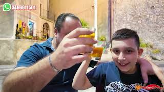 Cosa succede durante la festa del Santo Patrono in un borgo calabrese?