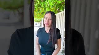 Vanesa le da un beso a un desconocido por una extraña razón