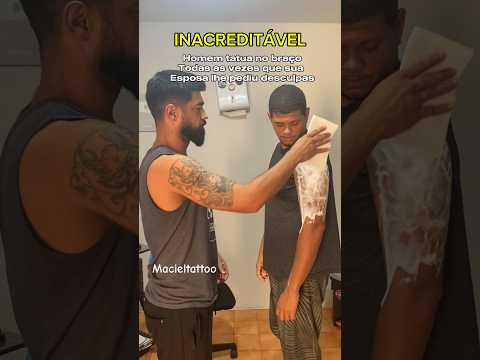 INACREDITÁVEL HOMEM TATUA QUANTAS VEZES SUA ESPOSA LHE PESIU DESCULPAS #tatuagem #casal #tatuador