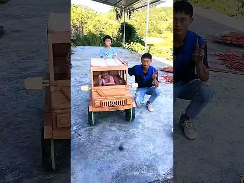 अमीर आदमी ने गरीब बच्चों का मज़ाक उड़ाया😭😱‼️| mini wood toy | woodworking art and skill |  #shorts