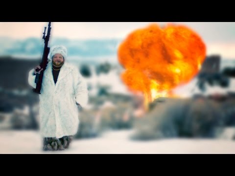 RUSSIAN vs SNOWMEN (Explosive Battle!)