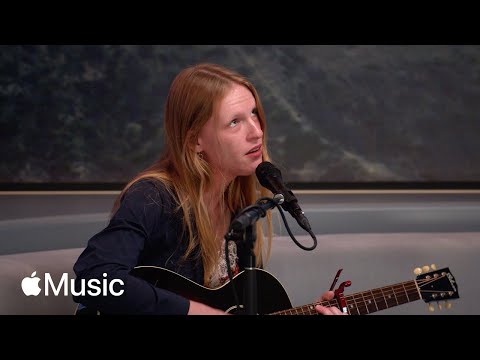 Audrey Hobert: "Sex and the city" (Live Performance on The Zane Lowe Show) | Apple Music Studios