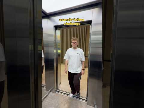 ASANSÖR KAPISI TUTMA CHALLENGE!#emreuzunboy #shorts #challenge #funny