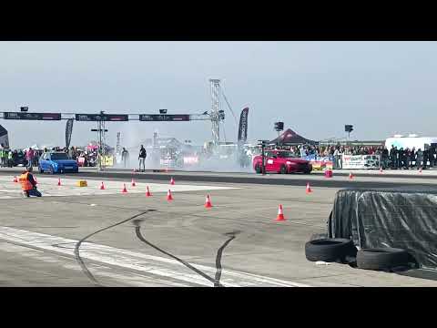 BMW M2 vs VW GOLF R32 Mk4 DRAG RACE