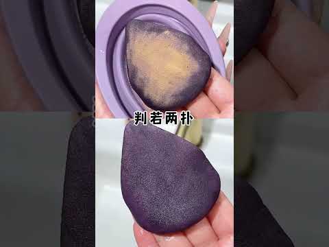Cleaning makeup brushes and sponges ASMR video #asmr #satisfying