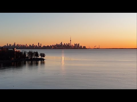DJI Mini 4 Pro Toronto Sun Rise Ontario Lake, t -6 C, wind speed 12 kmh
