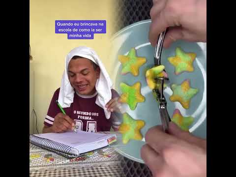 As meninas da minha sala brincavam disso 😹😹😹😹 #meme #naescola #fypシ゚viral #pov #foryoupage