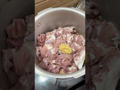 Cooking Minivlog ❤️😋 | Appa Help Pannirvaaru 🤣⁉️ Easy ah cook panniduven 🥳 #poojaskitchen #shorts