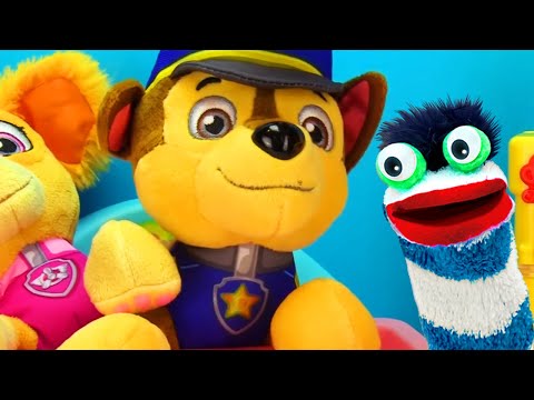 Fizzy y Phoebe se disfrazan con los Cachorros de Paw Patrol