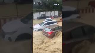 ロシアのソチで豪雨により洪水が発生、複数の道路が冠水