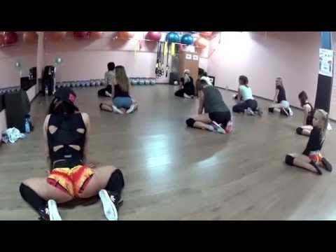 Kurs twerk od podstaw 7/12