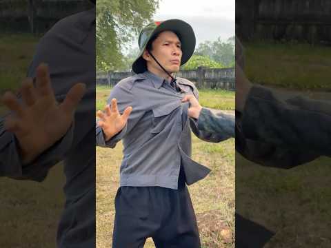 Real Life Bruce Lee vs 2 Gangsters