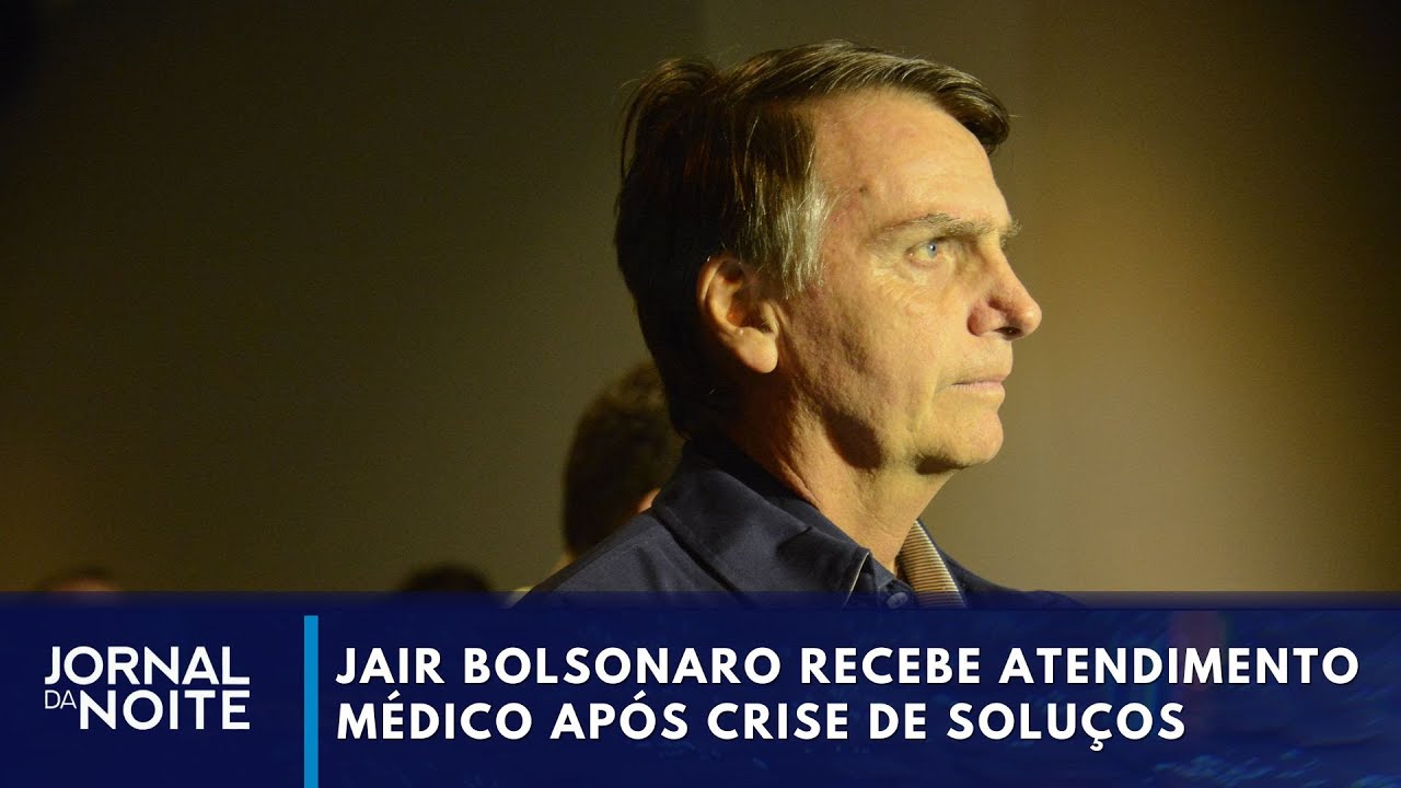 Bolsonaro recebe atendimento após crise de soluções
