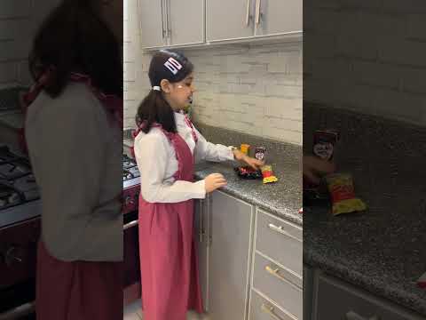 روز تختار لانش بوكس على كيفها 🏃♂️