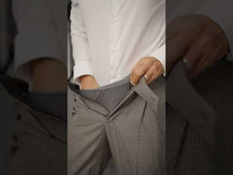 ¿ConocÃas las ballenas metálicas? Mantienen el cuello firme para una elegancia top. #mensfashion