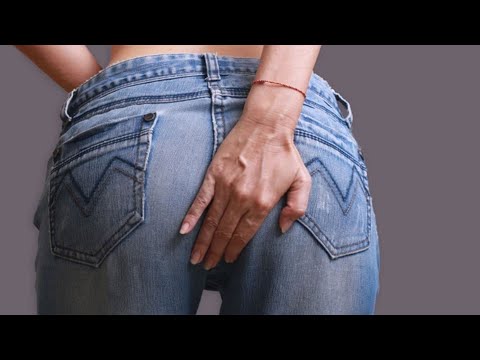r/Topposts Am I the B-hole for Going Poo?