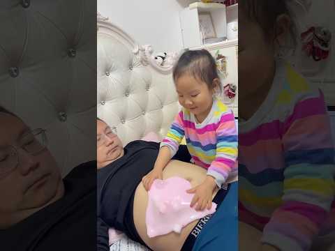 在爸爸肚子上拍拍拍 #父女 #父女日常 #父女组合