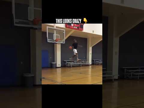 He’s floating 🤯 best 360 scoop dunk #teamflightbrothers